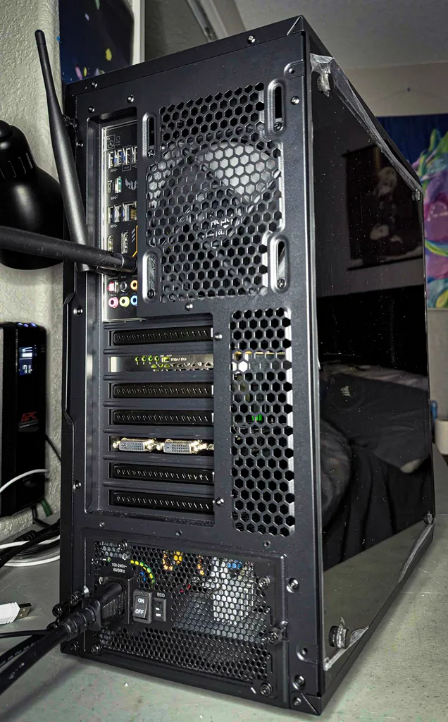 Back view of NVME SSD RAID Server for Southpaw