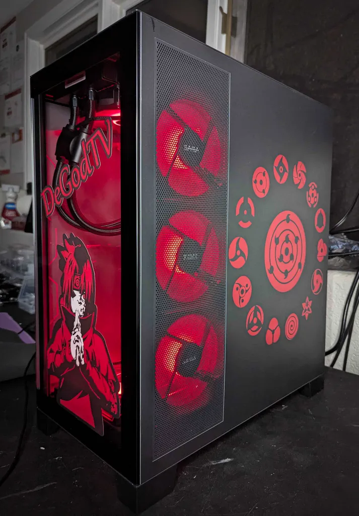 Rear view of Naruto Shippuden Itachi and Sasuke-themed wrap on fishtank case