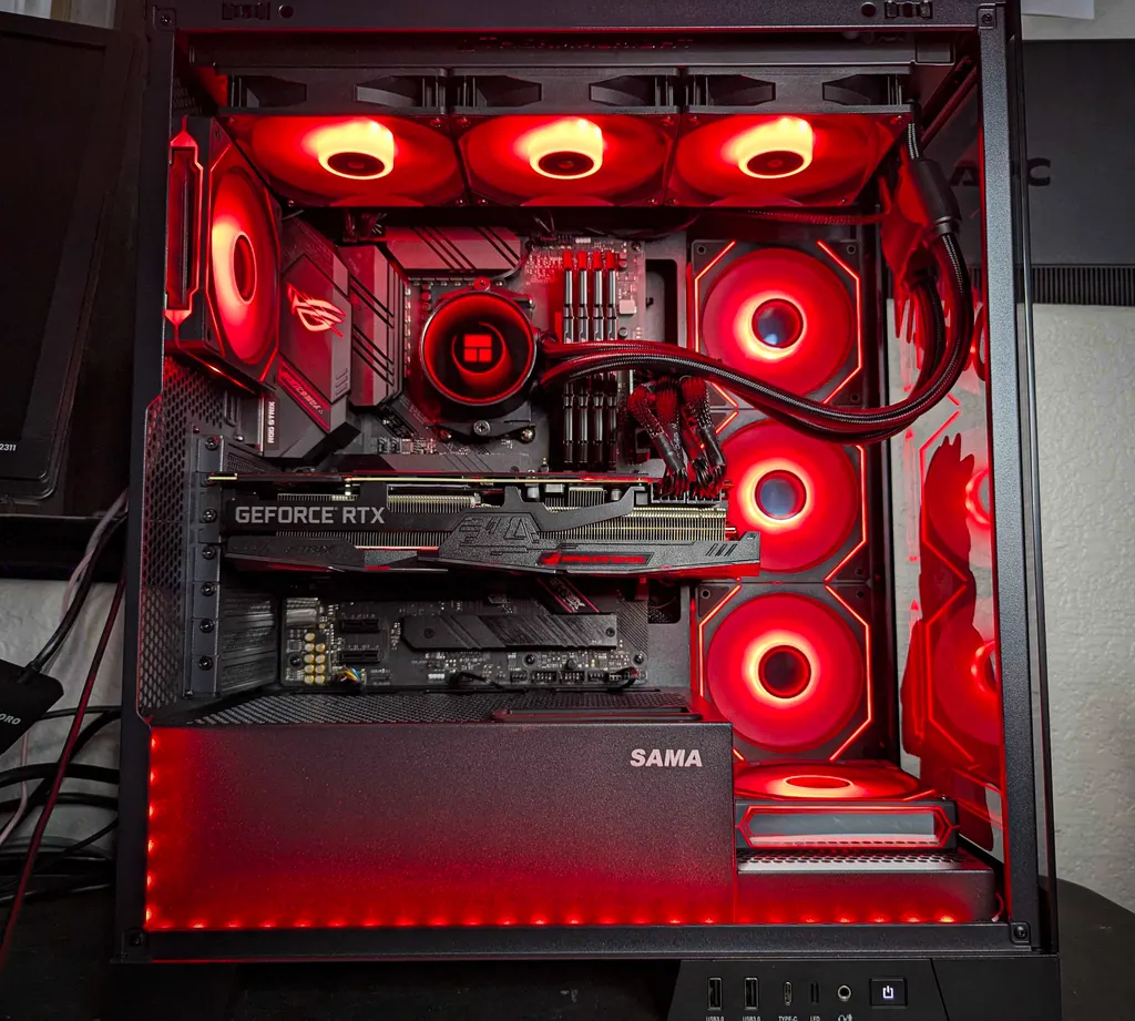 Side view of Naruto Shippuden Itachi and Sasuke-themed wrap on fishtank case