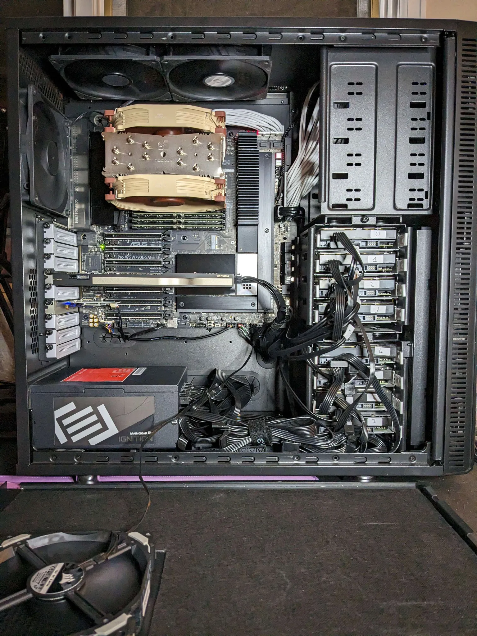 Side view of W790 AI Server for VESL