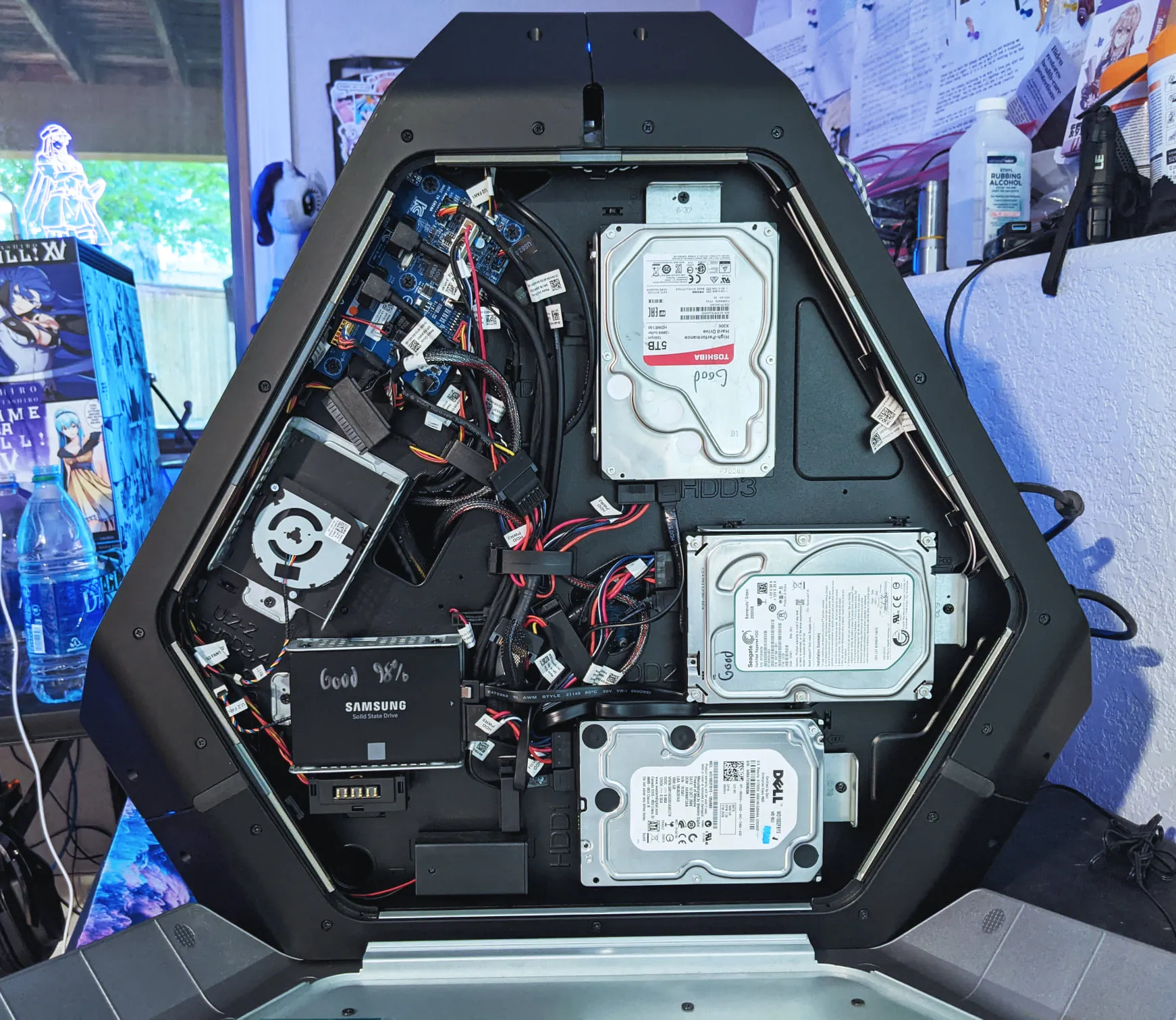 Side view of Alienware Area-51 R3 Threadripper edition workstation