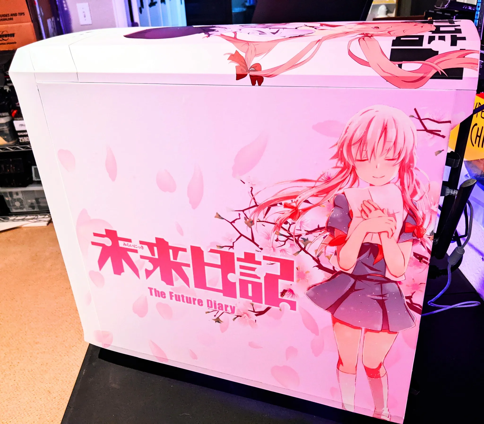 Back view of Yuno Gasai-themed wrap on Fractal Torrent case