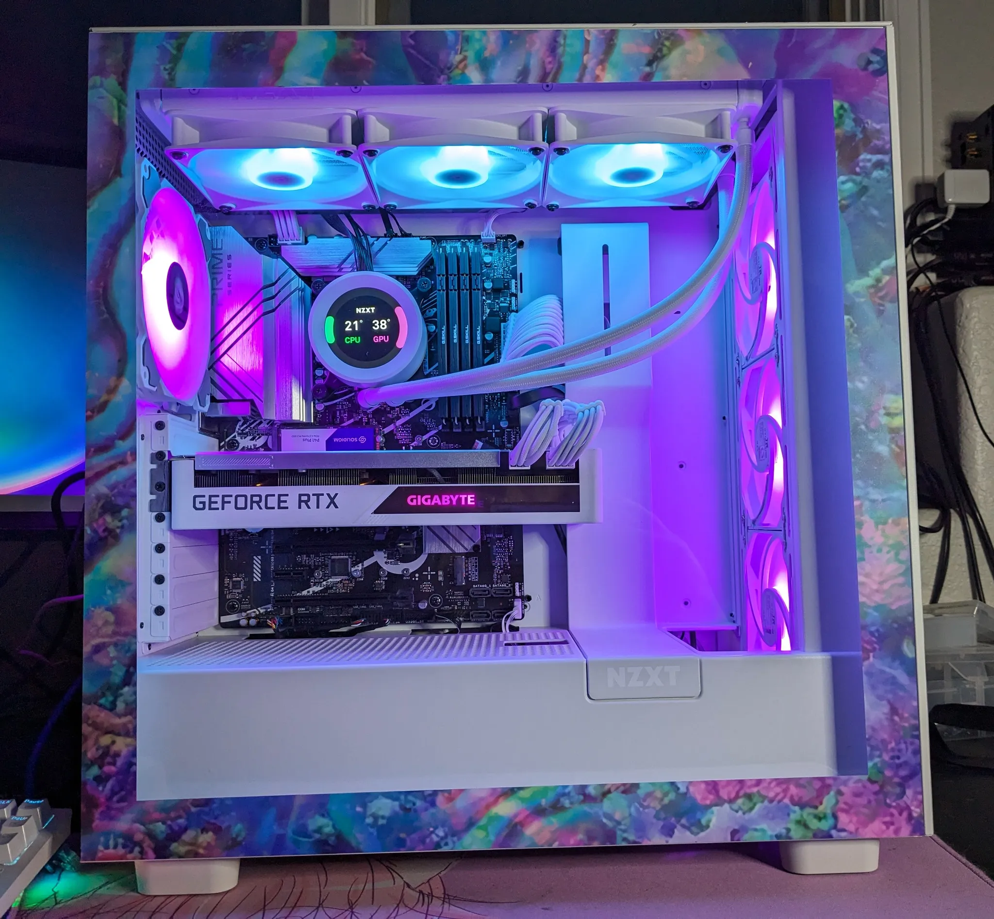 Side view of Abalone shell wrap on NZXT H7 case